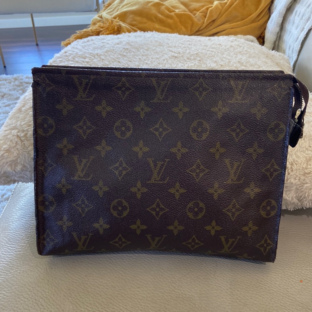 Authentic LV Toiletry bag